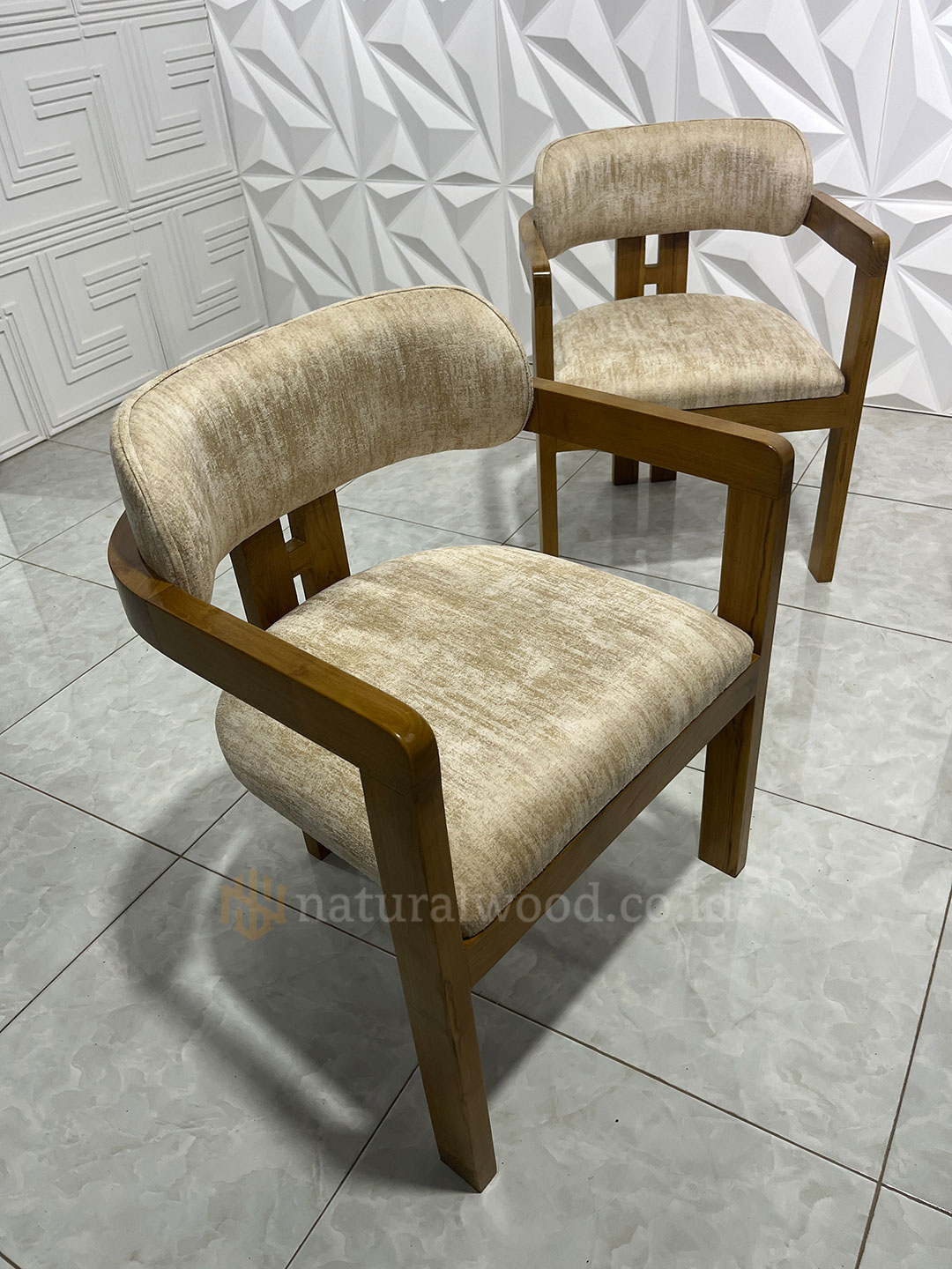 Kursi Cafe Kayu Jati Solid Minimalis (6)