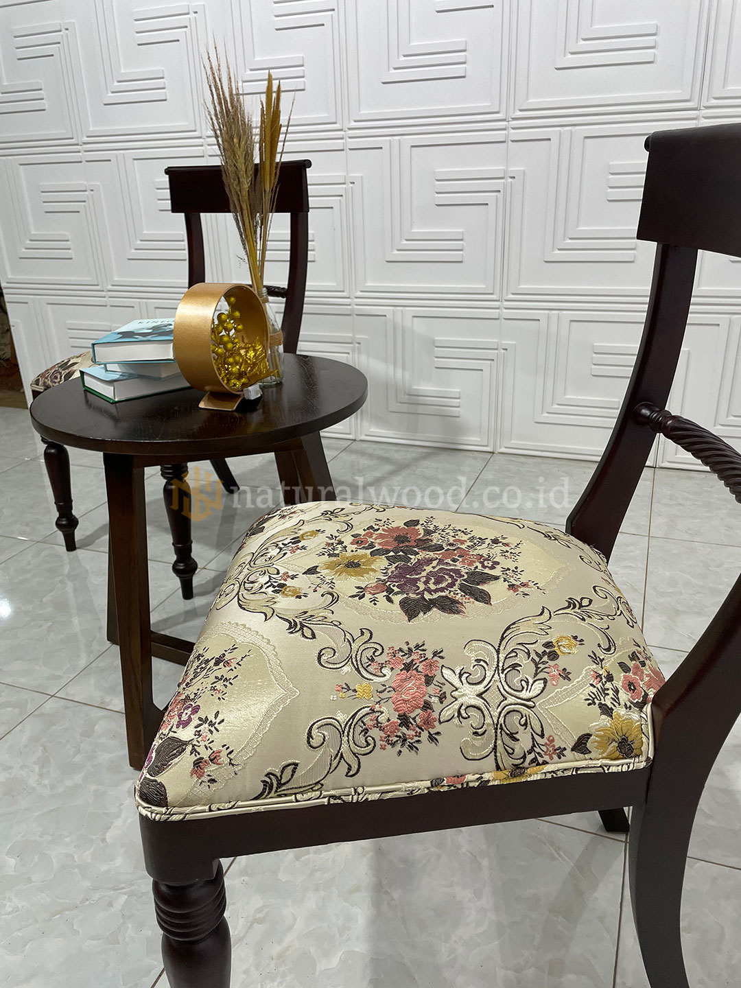 Set Kursi Teras Jati Klasik Minimalis (6)