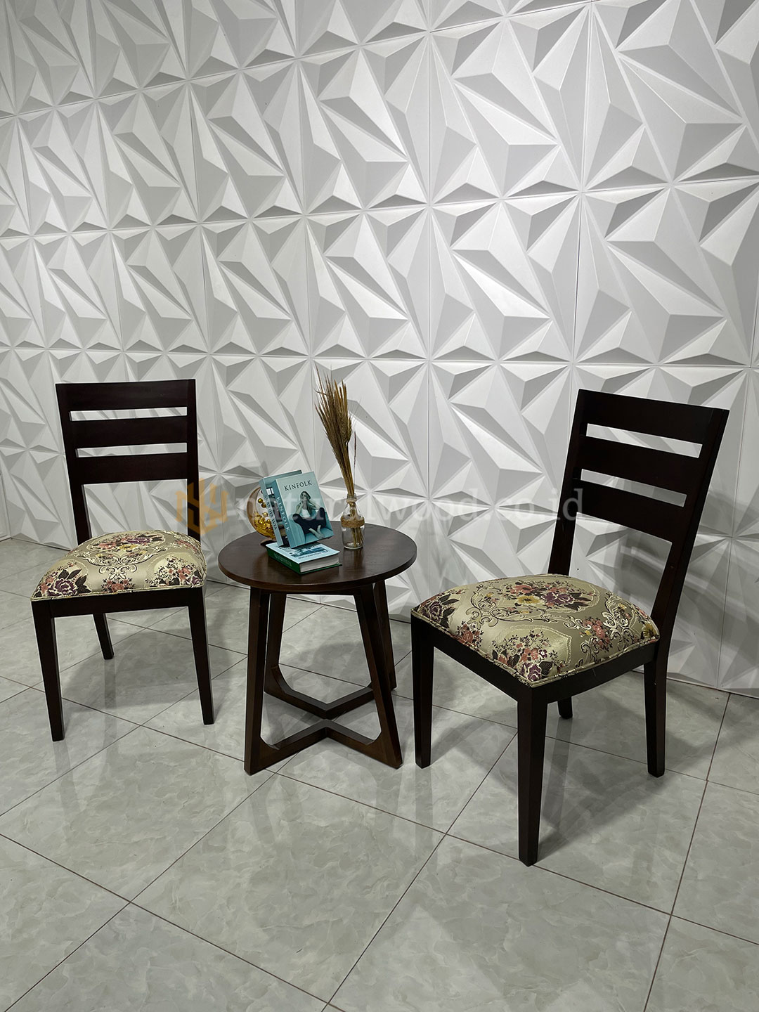 Set Kursi Teras Jati Minimalis Elegan (2)