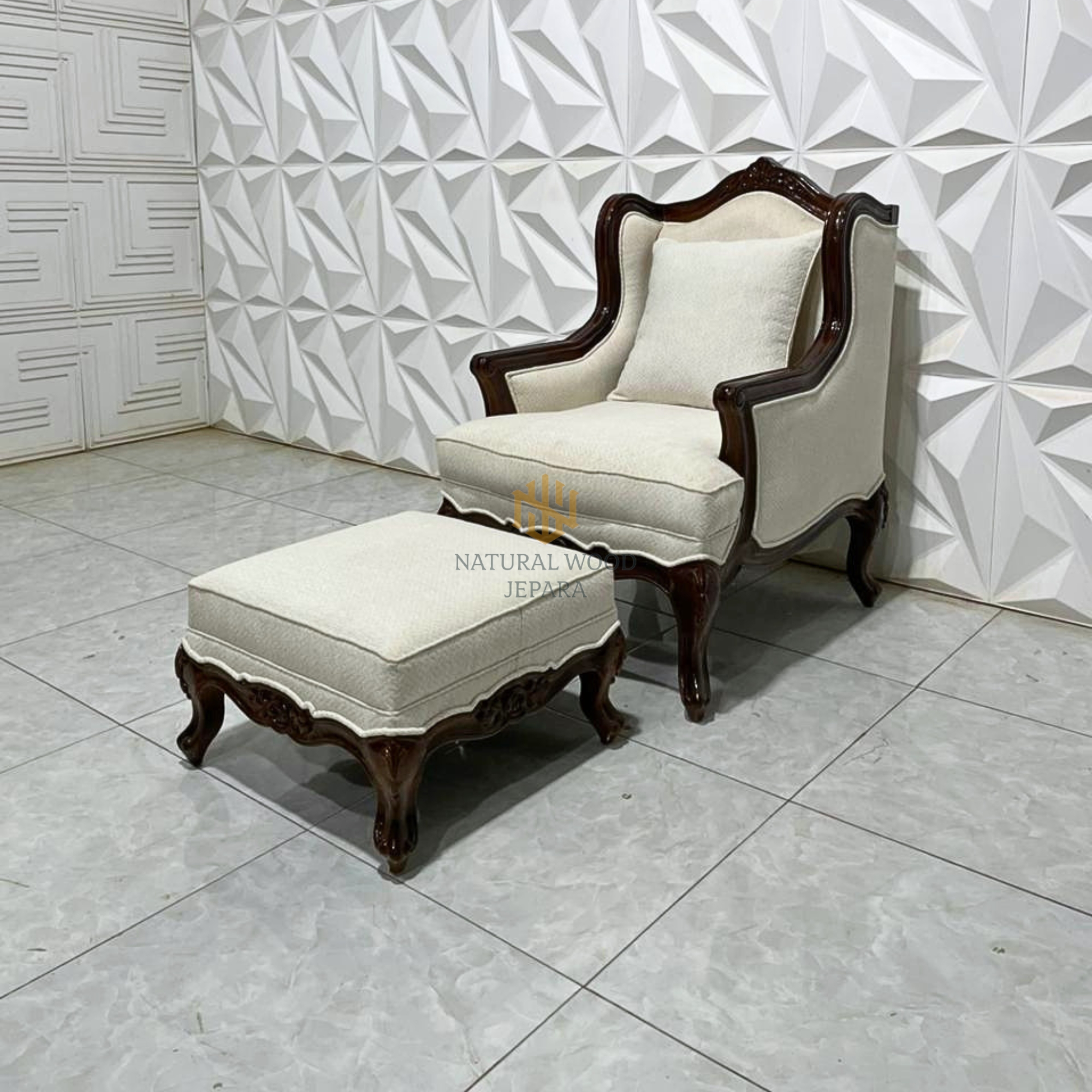 Kursi Santai Sofa Duduk Retro Sandaran Kaki Custom