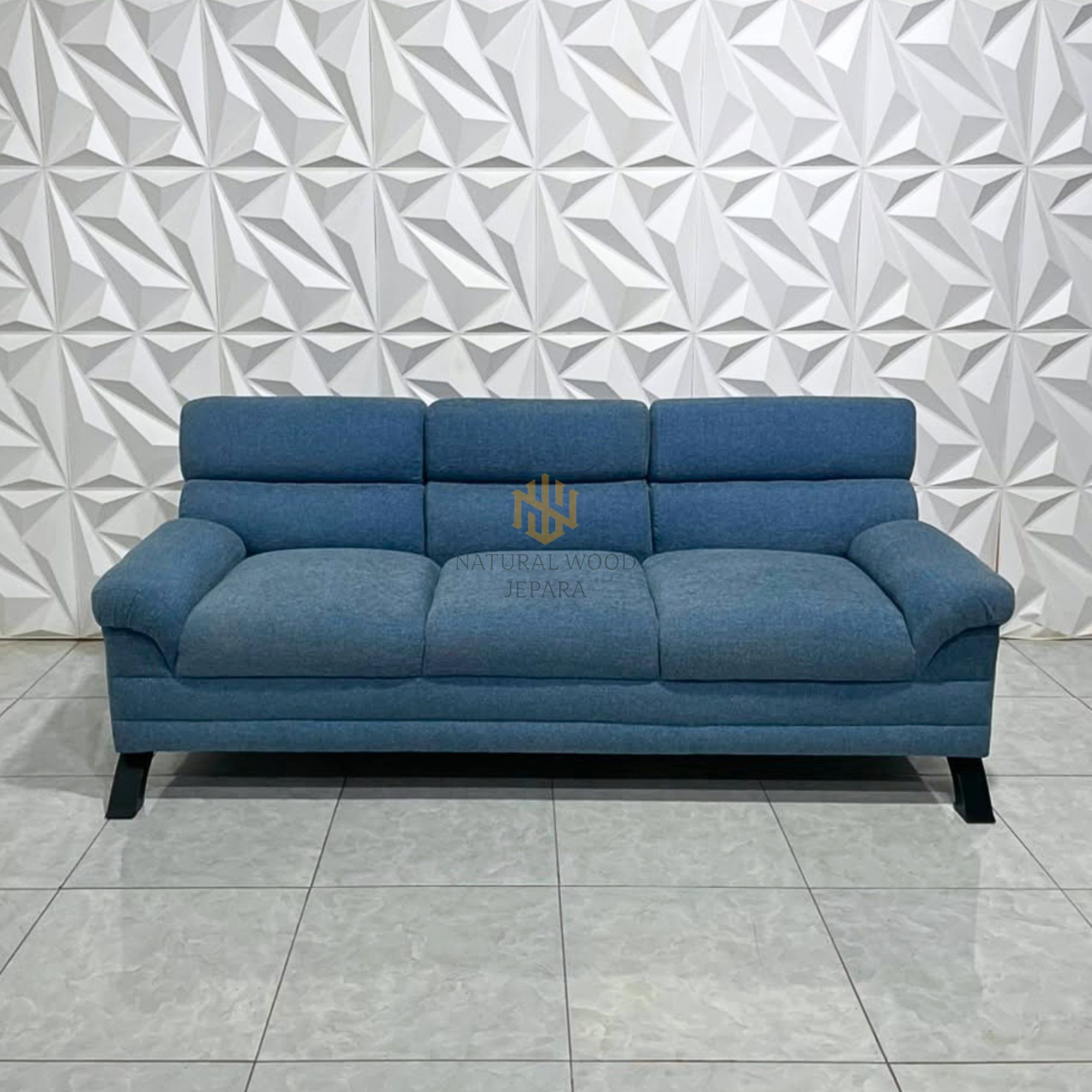 Sofa Biru Ruang Tamu 3 Dudukan Rangka Kayu Jati Kaki Besi