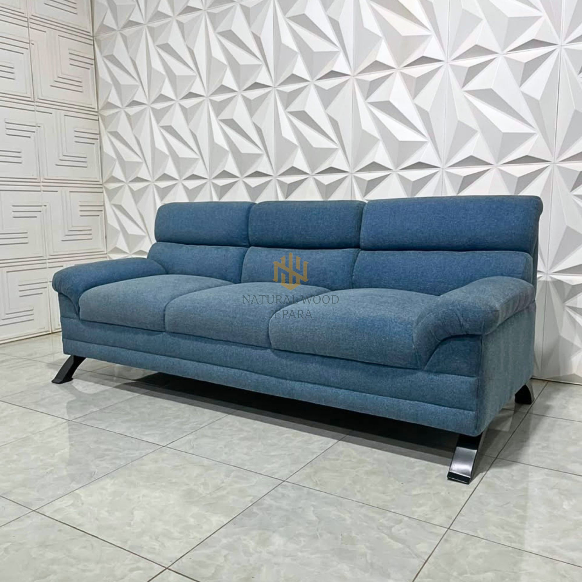 Sofa Biru Ruang Tamu 3 Dudukan Rangka Kayu Jati Kaki Besi